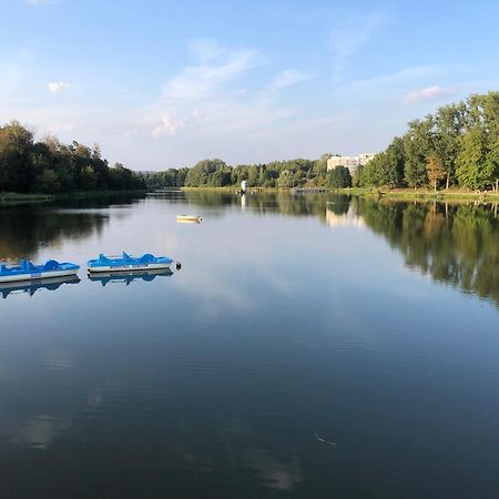 Komfortowe Apartamenty Kielce Klonowa ,Ogrodek, Garaz Podziemny, Samodzielne Wejscie Na Kod 24H Exteriér fotografie